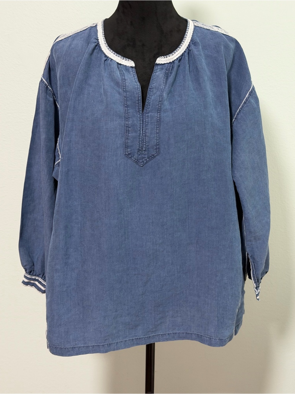 POLO Ralph Lauren Silk Linen Long Sleeve V Neck Embroidered Chambray Top- Large